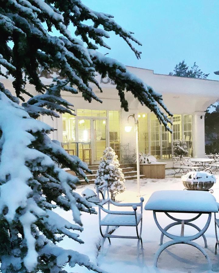 Univers Resort Elbasan Exterior photo