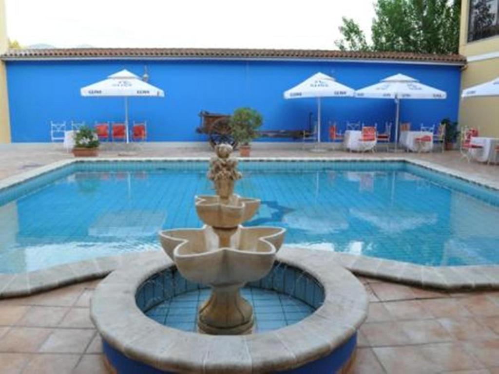 Univers Resort Elbasan Exterior photo