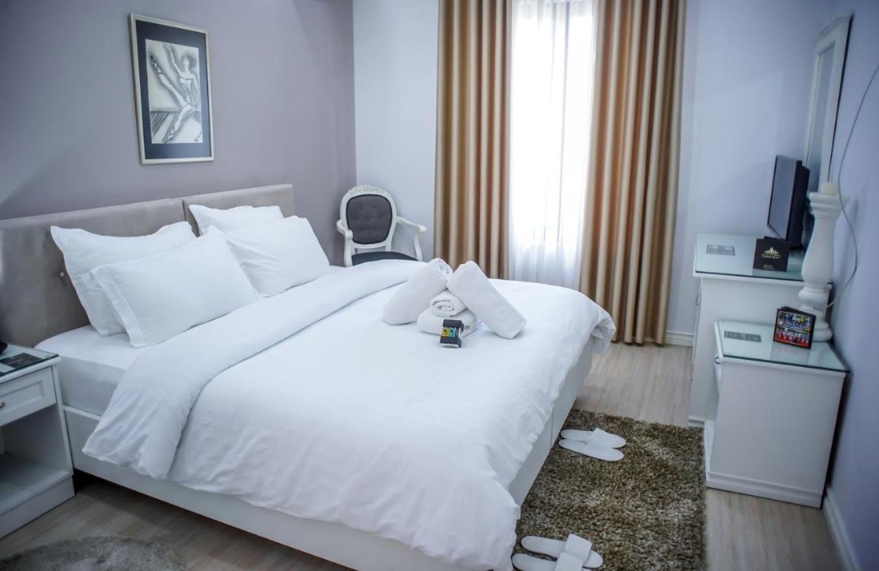 Univers Resort Elbasan Exterior photo